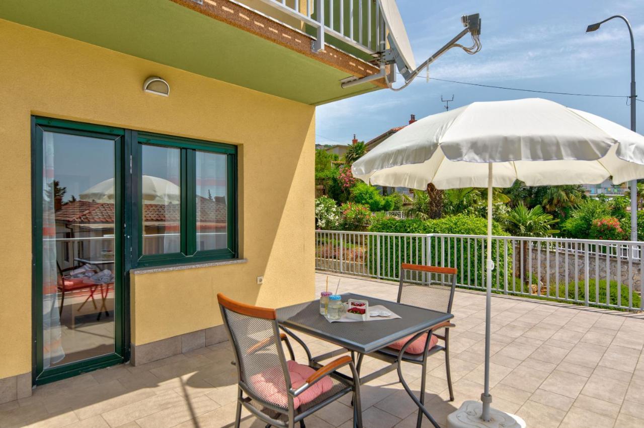 Apartments Jasna Crikvenica Exterior foto